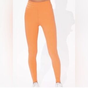 NWT Eleven Venus Williams Nectarine Washed Out Leggings, Size Small